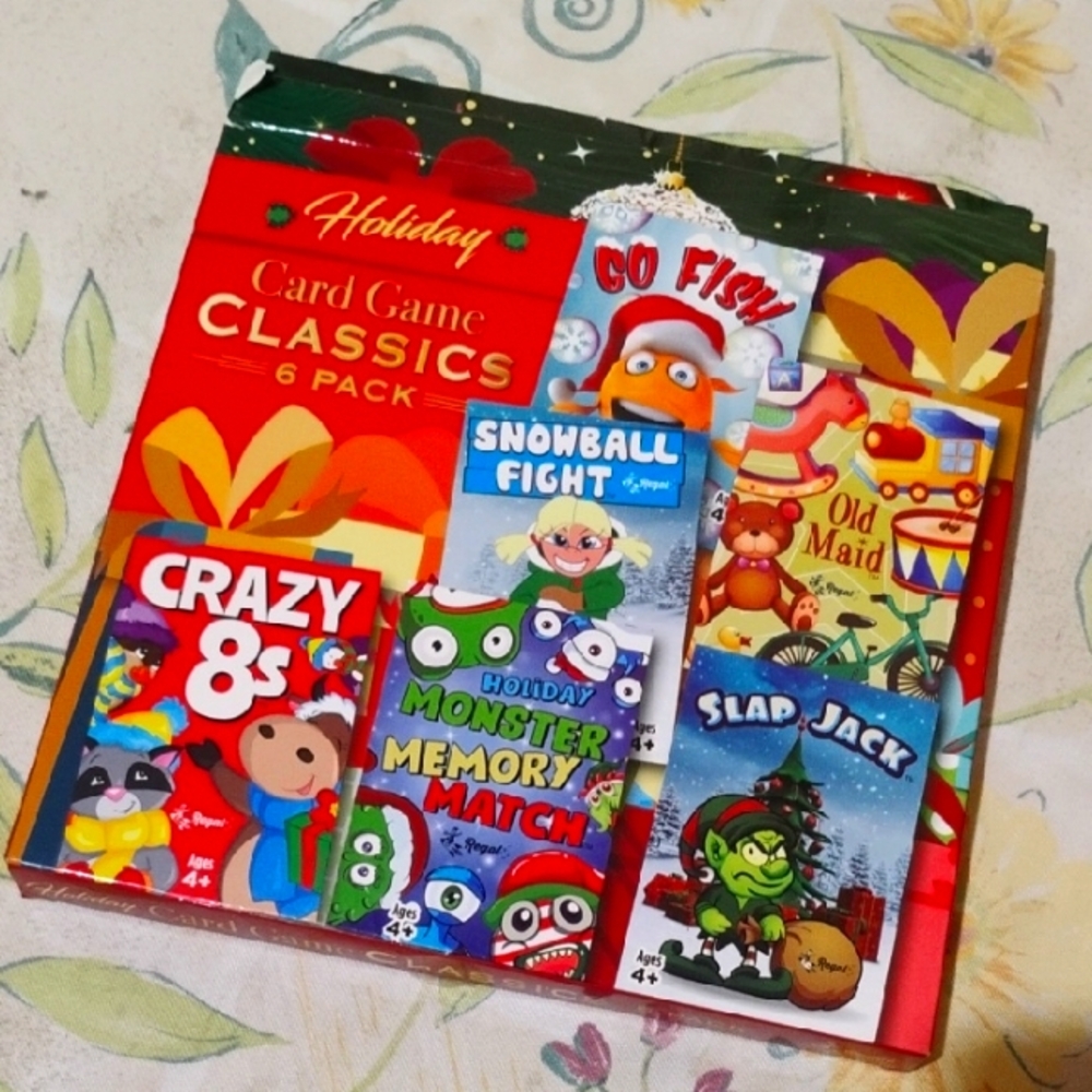 HOLIDAY CARD GAME CLASSICS 6 Pack - Multicolor
